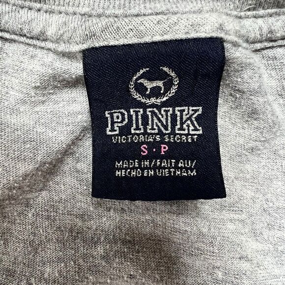 Vintage y2k Bimbo VS Pink Hot Stuff Tee - Picture 3 of 7